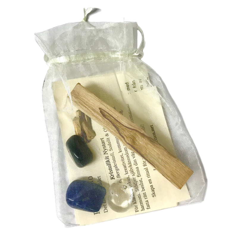 Kristallkit för Nystart. Palo Santo, Bergskristall, Sodalit, Svart Obsidian