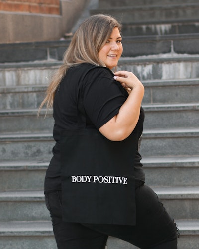 Tygpåse "Body positive"