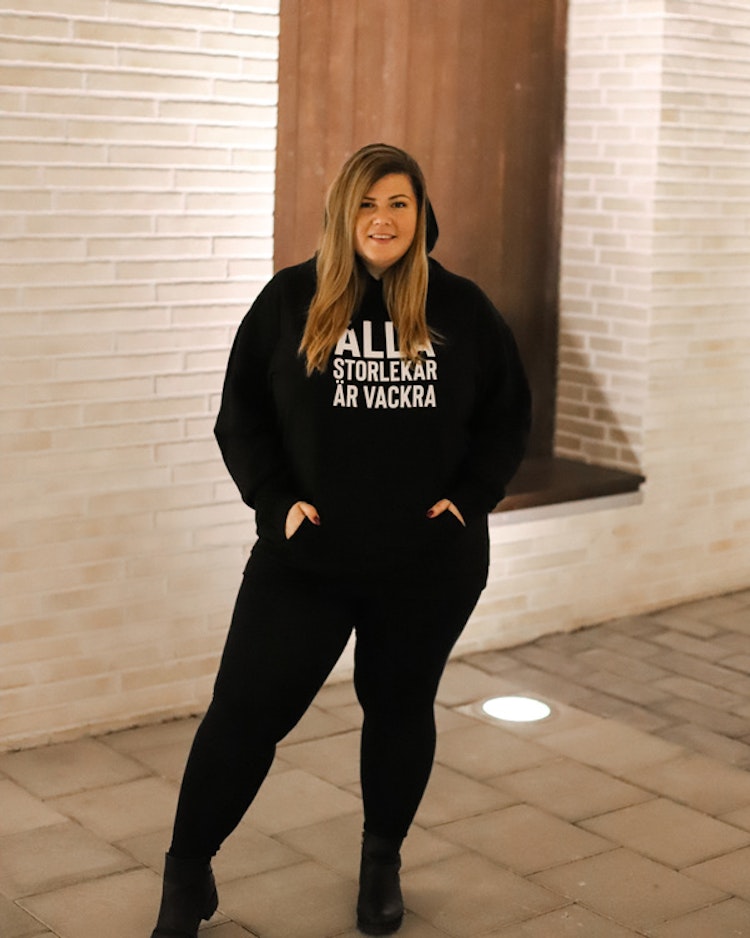 Hoodie "Alla storlekar är vackra"