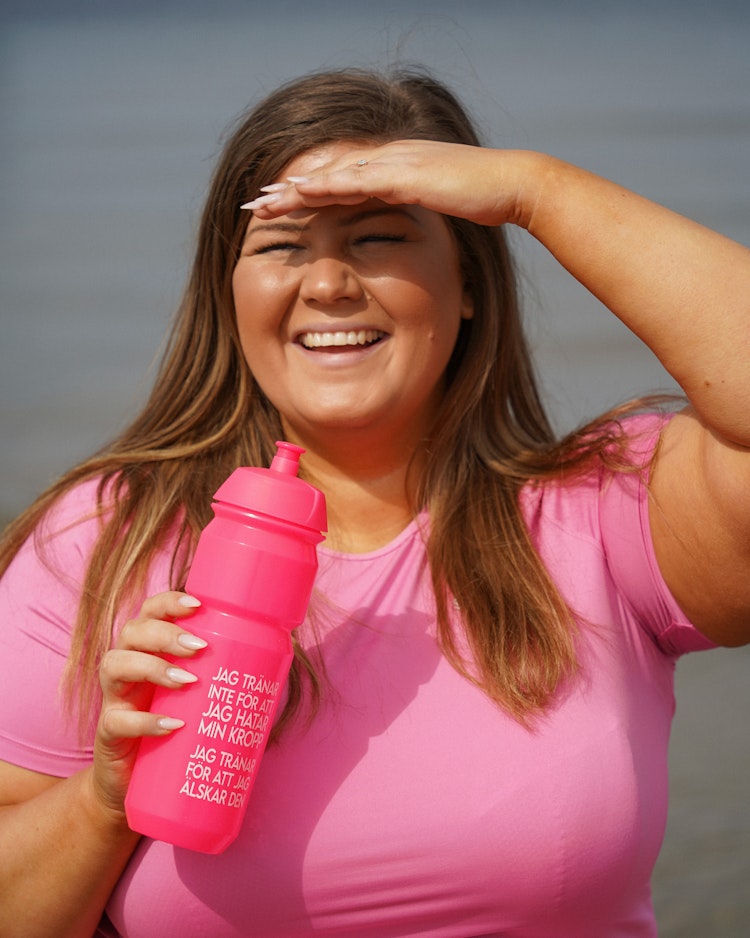 Strandpaket (rosa): Vattenflaska + strandbadlakan