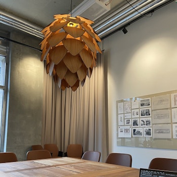 Lärk XL - Extra stor taklampa