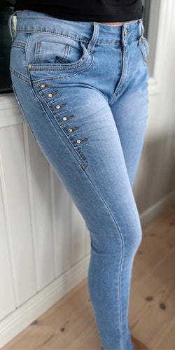 Place du jour/Chica London jeans med strass