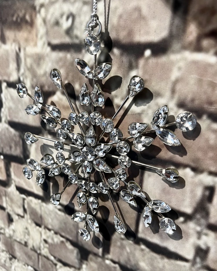 Snowflake strass