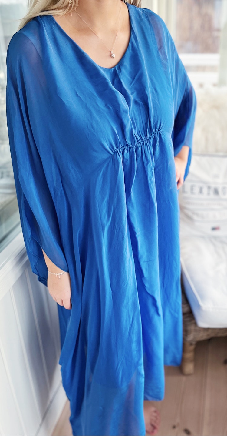 Silkesklänning Felicia Koboltblå