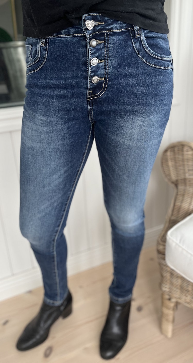 Chica London mörka jeans med glitterknappar