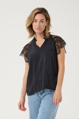 Cream Nola Lace blouse pitch black