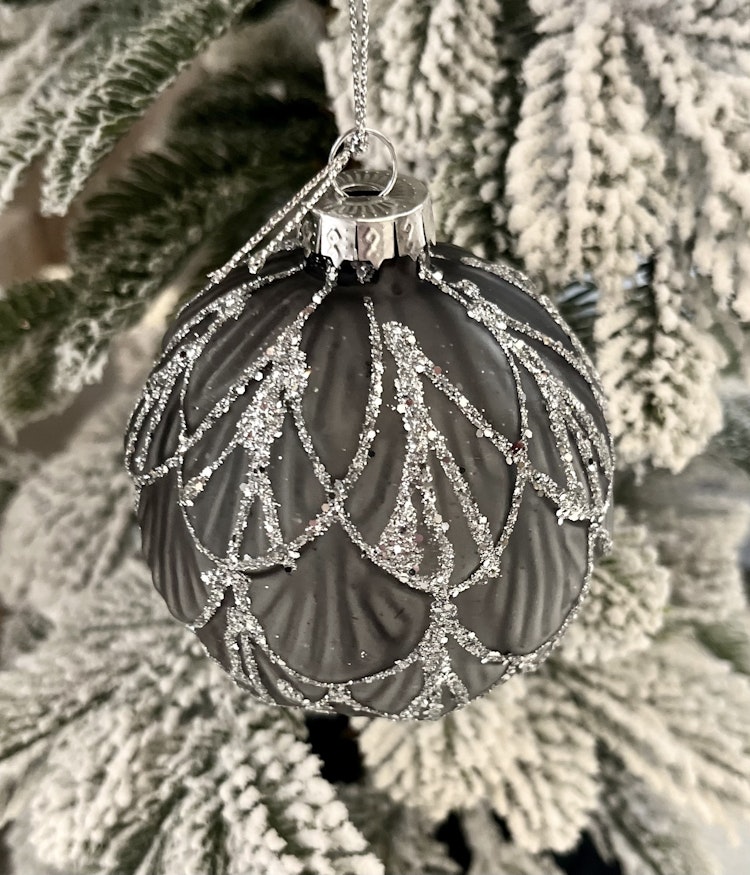 Julkula grå med silver