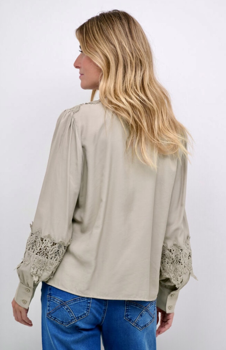 Cream Luna lace shirt String