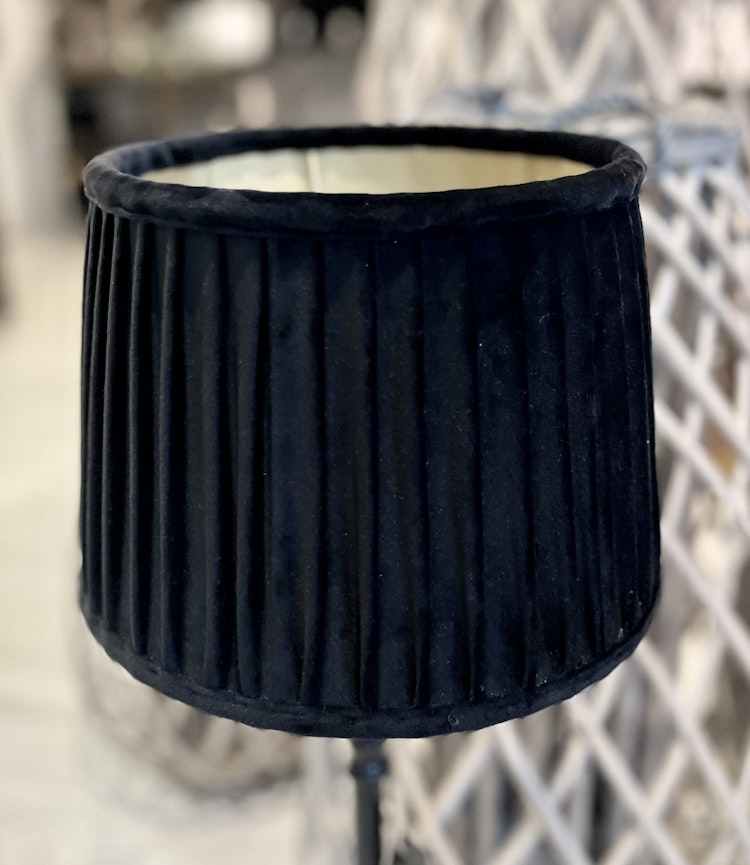Lampskärm veckad sammet svart