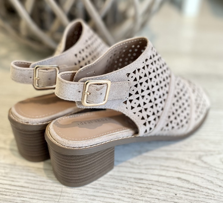 Klackskor beige