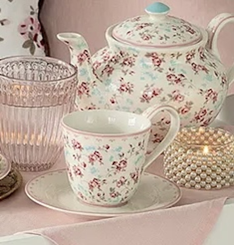 Greengate Cup & saucer Elsy white