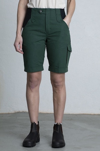 Utgående modell: ANN - Shorts - Alla tillgängliga färger/storlekar