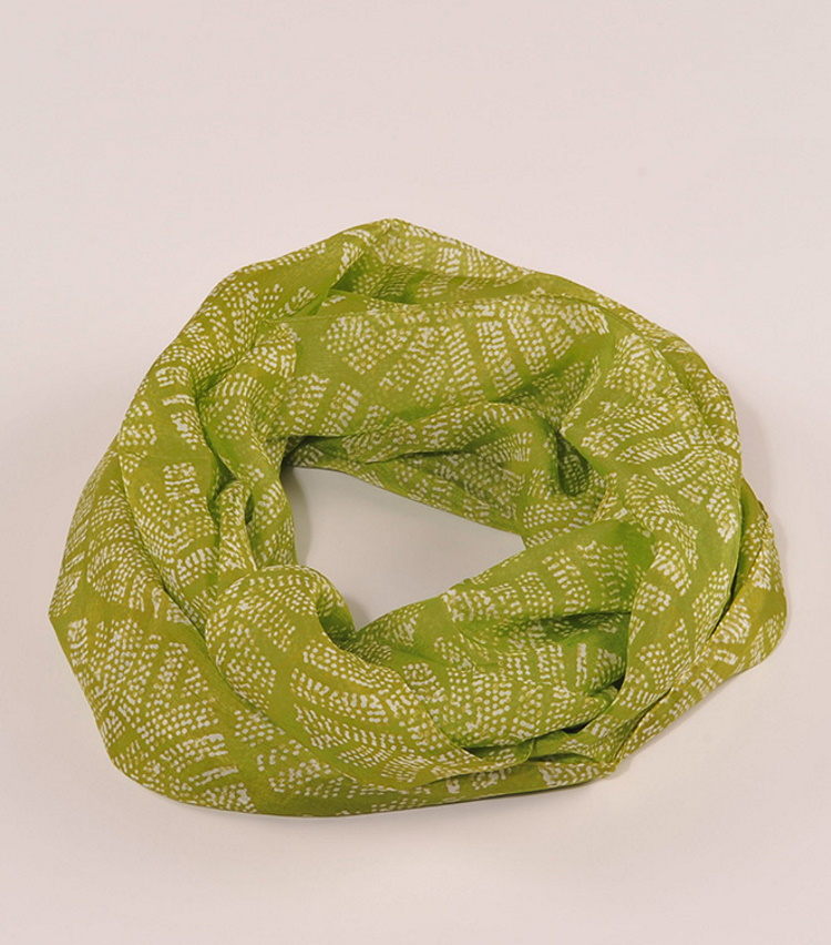 Loopsjal 'Blad', kiwifärgad, 100% silke, 140x50 cm, Indien