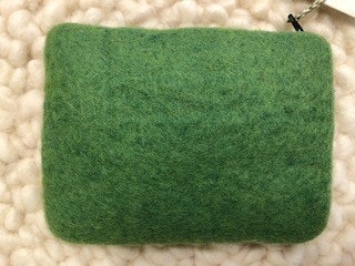 Börs, tovad med vackert broderi och dragkedja, 100% ull/Nepal, 15x12 cm