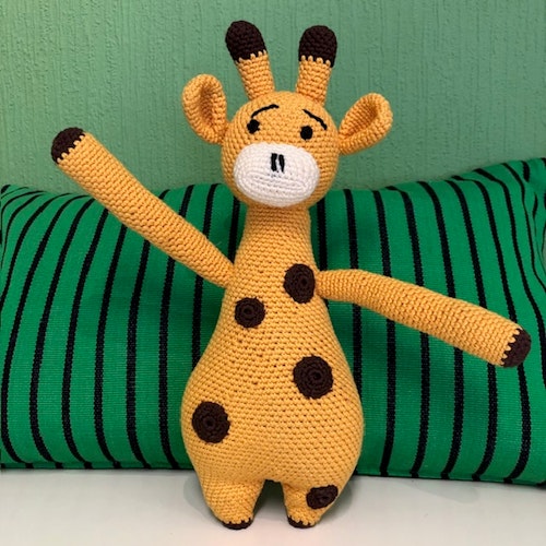 Virkad giraff i bomull, tillverkad i Bangladesh, höjd ca 28 cm