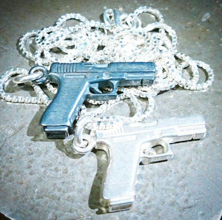 Silverpistolen Glock 17