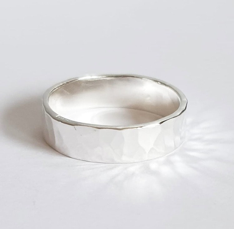 Hamrad mellanbred ring