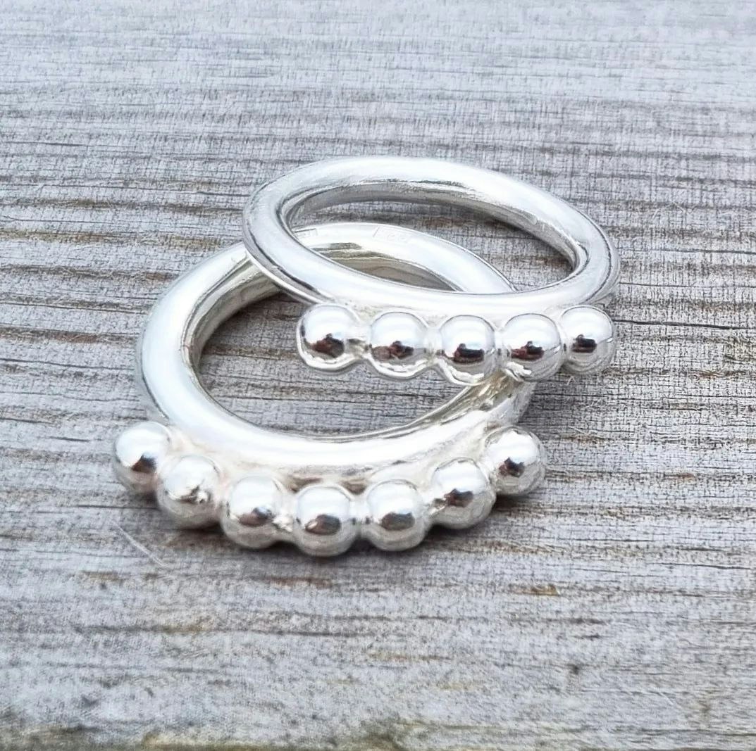 Lillasyster ring med chunky kulor äkta silver