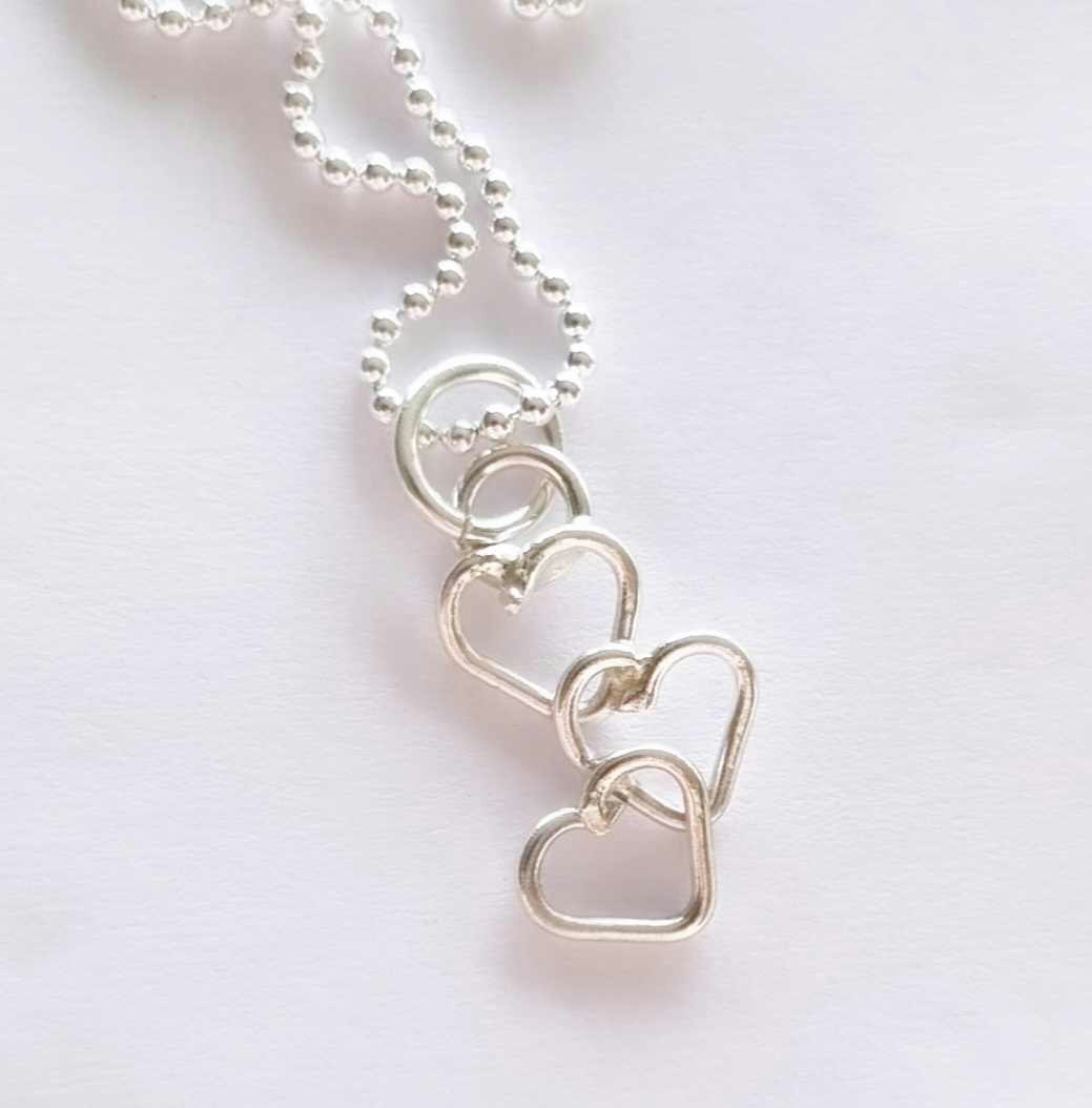 Triss in little hearts necklace in genuine silver, handmade