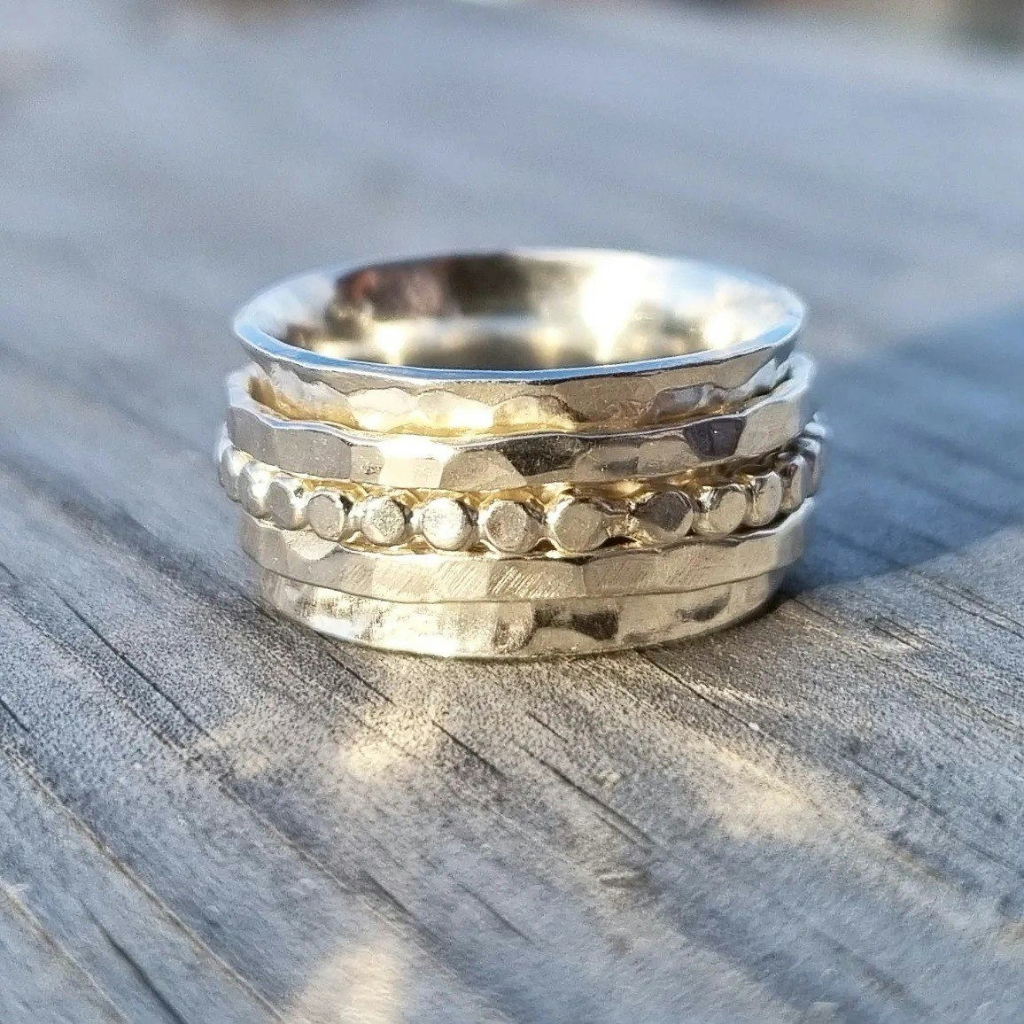 Gloria a nice spinning ring made entirely of genuine silver