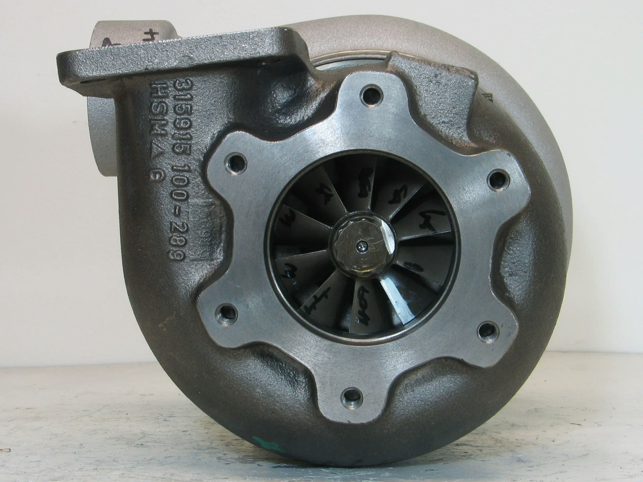 315953 - Renovering utav er turbo - BorgWarner S3B Turbo Volvo Penta Forklift Truck TWD1030ME Engine