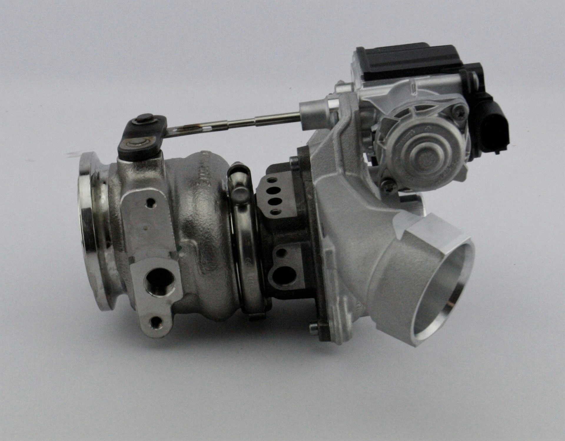 9V206 IHI Renoverad  originalturbo OEM : 04E145721G, 04E145721GX, 04E145704D, 04E145704Q, 04E145713C, 04E145713F, 04E145721C, 04E145715H ( Bytesturbo )