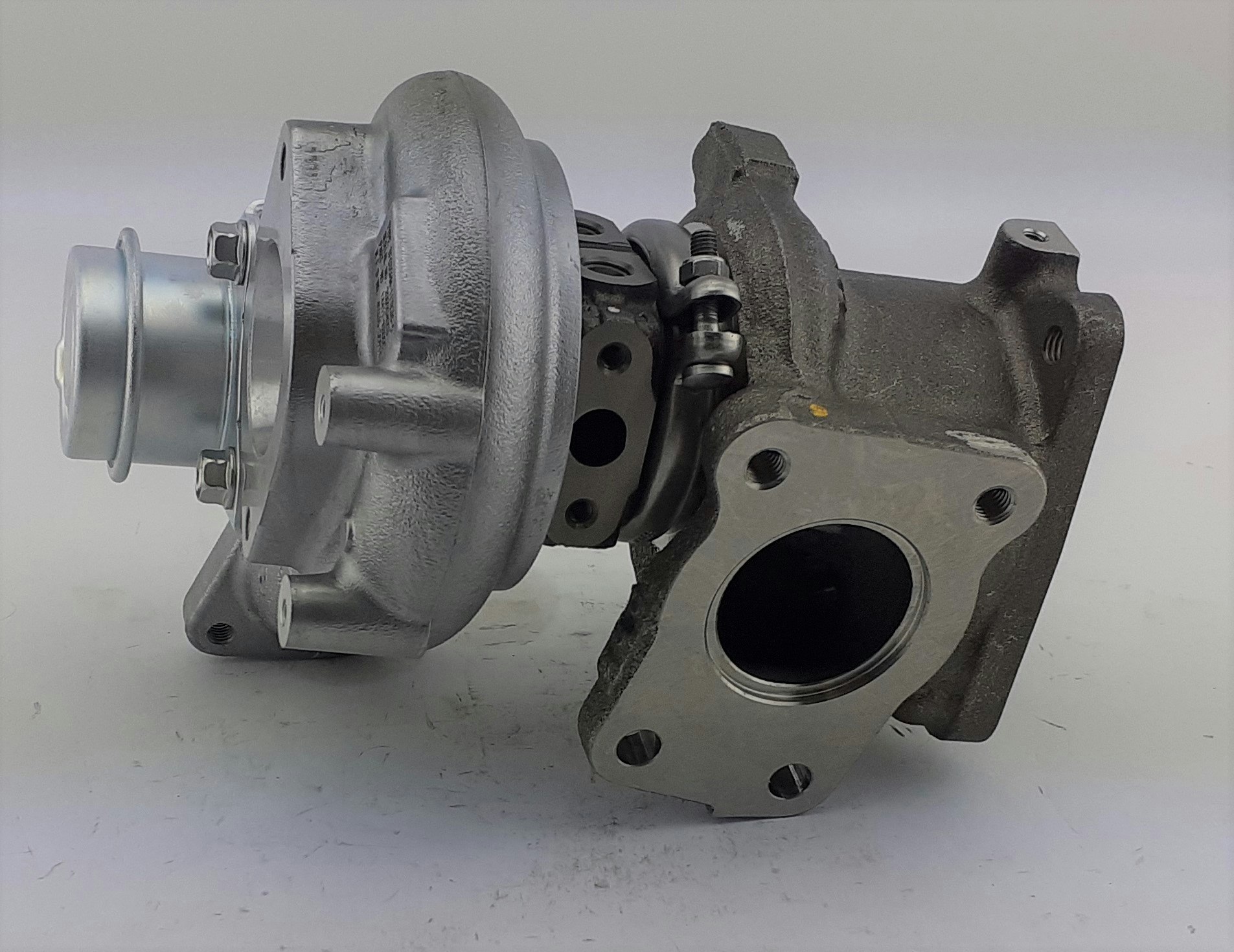 49335-00911 Fabriksny original turbo