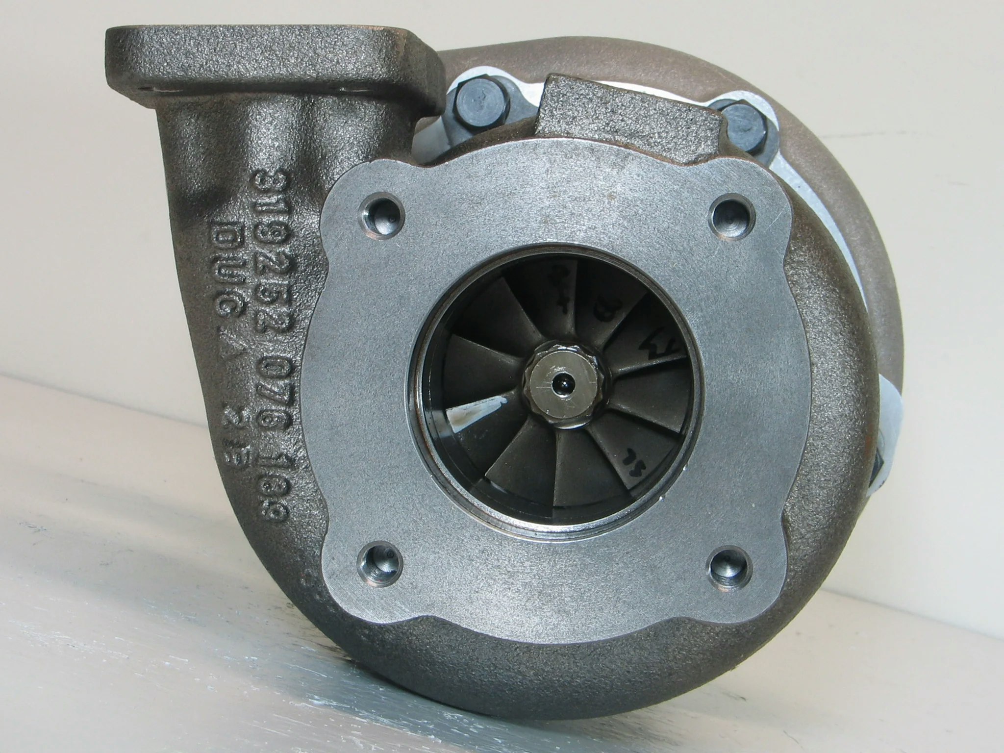 319278 - Borgwarner fabriksny originalturbo - Motorkod : BF4M1013C