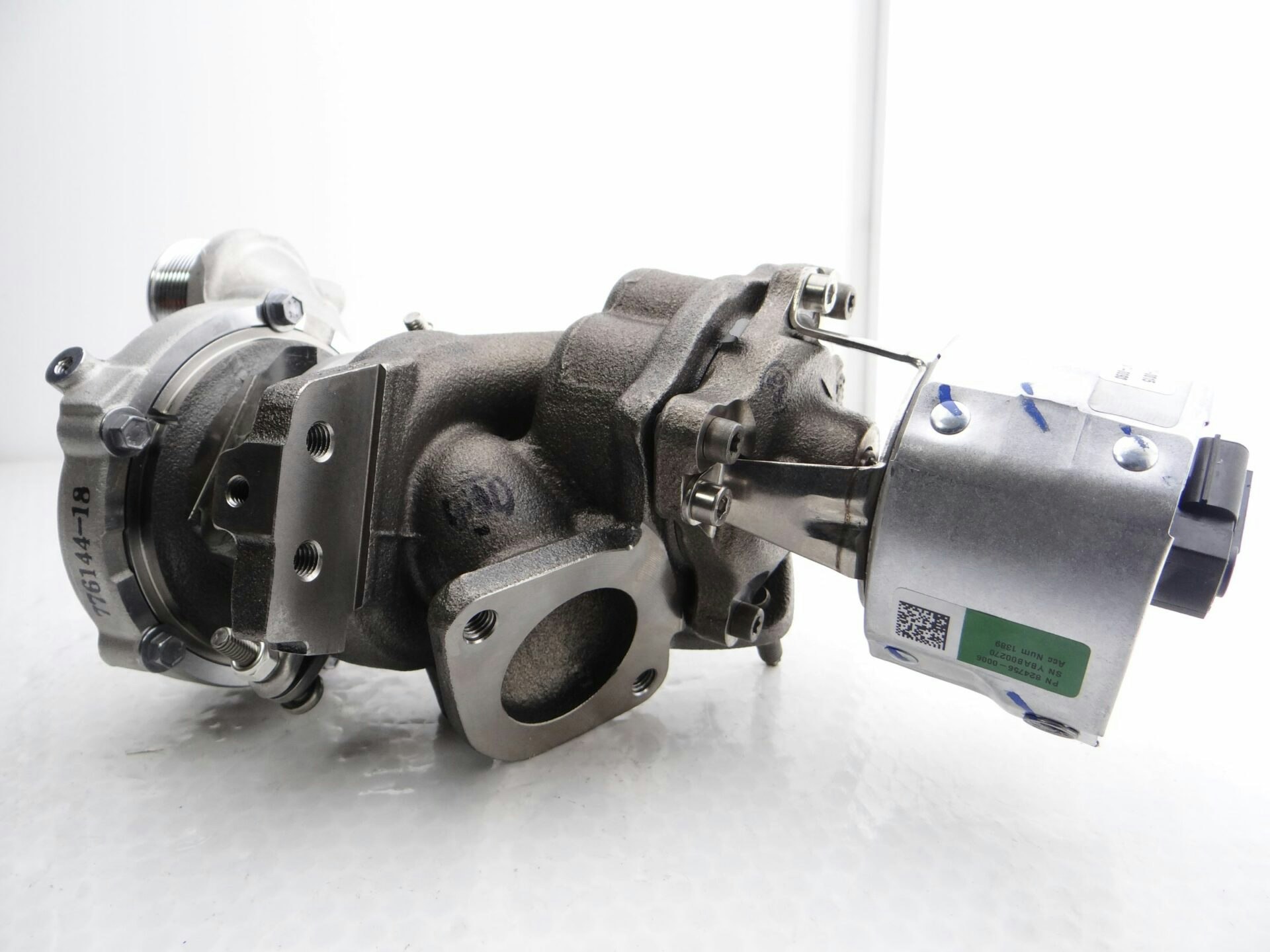 824756-5006S  Fabriksny original Garrett turbo OEM : FPLA-6K682-CC,LR116631,LR092675