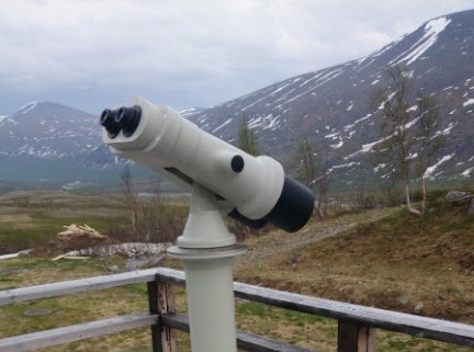 Vi har satt utsiktskikare på höga platser