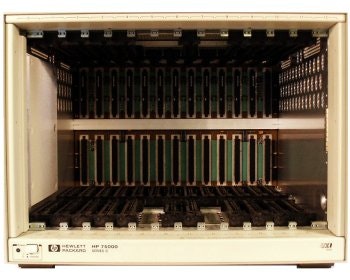 Hewlett Packard E1400B VXI Mainframe