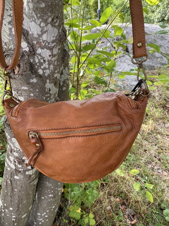 Handväska läder Mörkbrun - Unique By Us