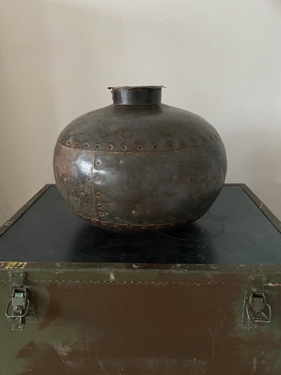 VINTAGE WATER POT