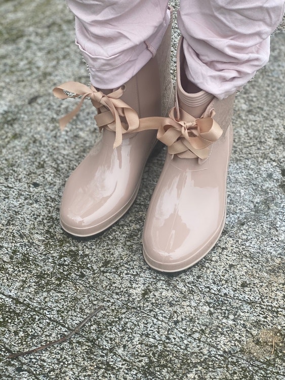 Rubber boots peach