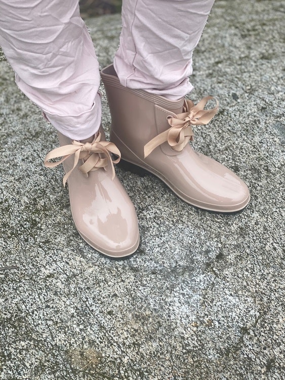 Rubber boots peach