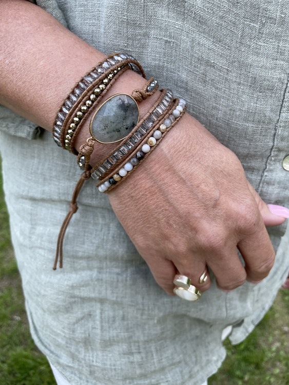 Armband i Boho style Lång