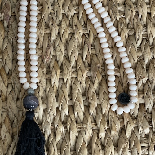 Simple days mala halsband