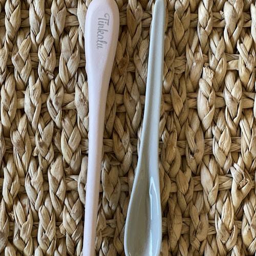 Long ceramic spoon Asian style