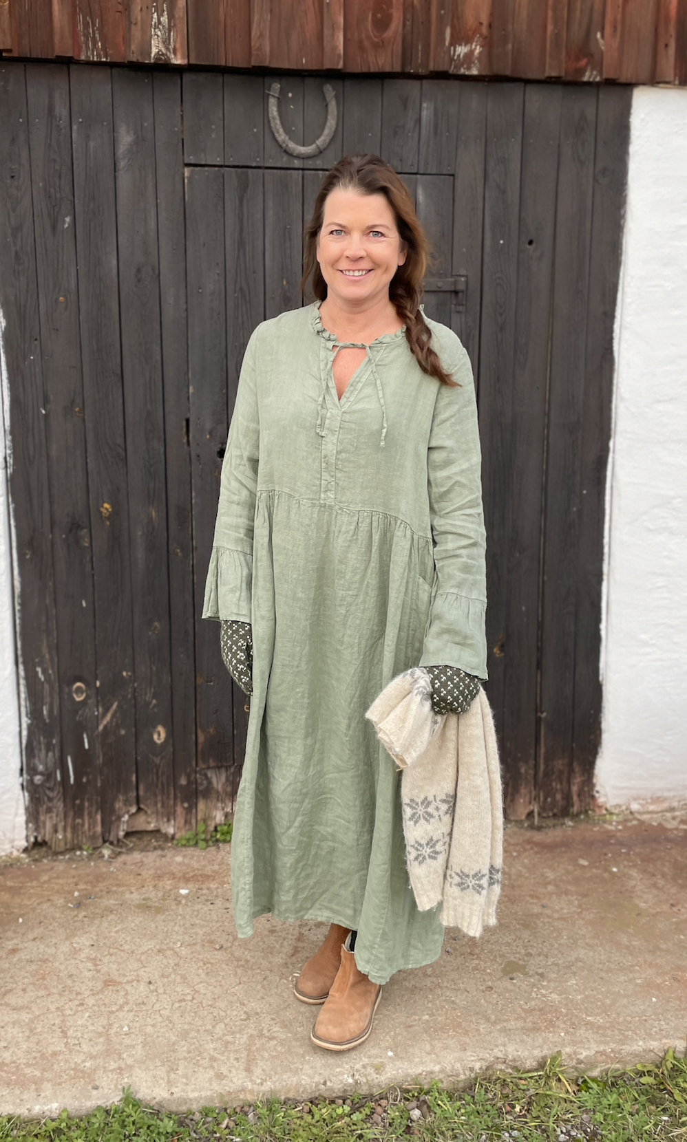 Dress in linen Country romance