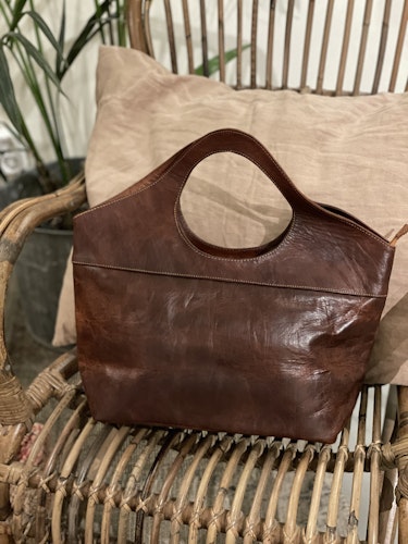 Skinnväska handmade brown leather