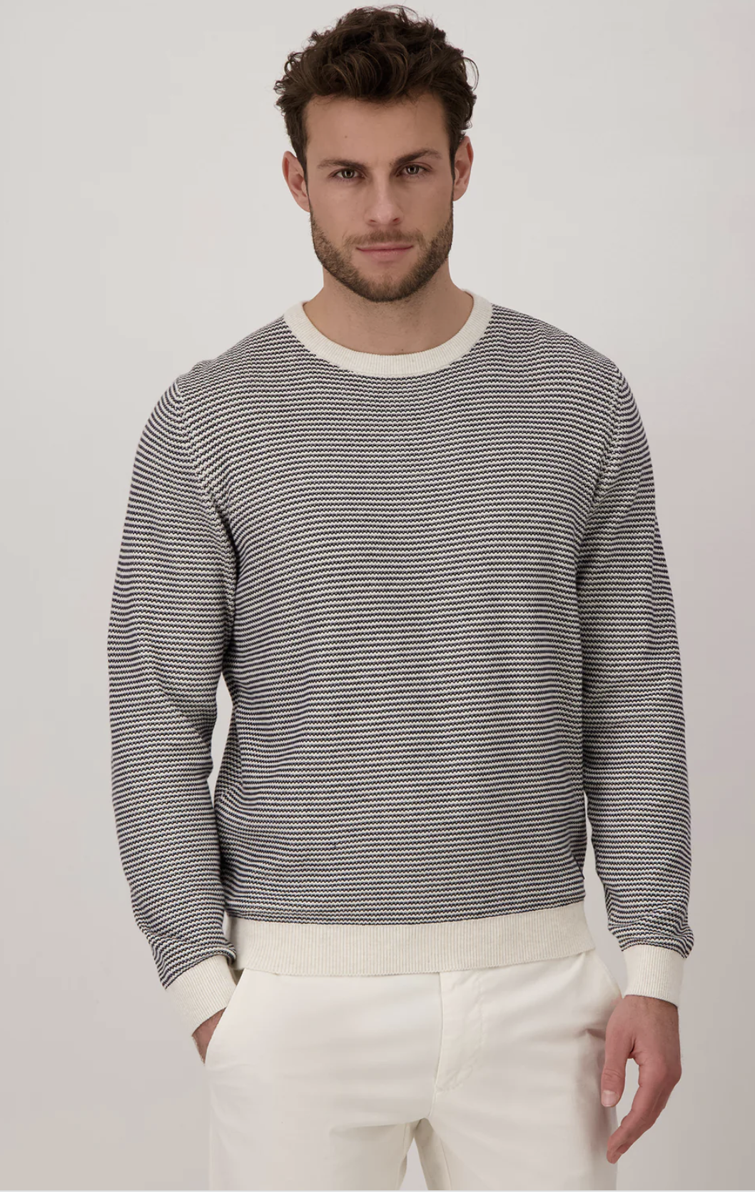 Structured knitted crewneck sweater