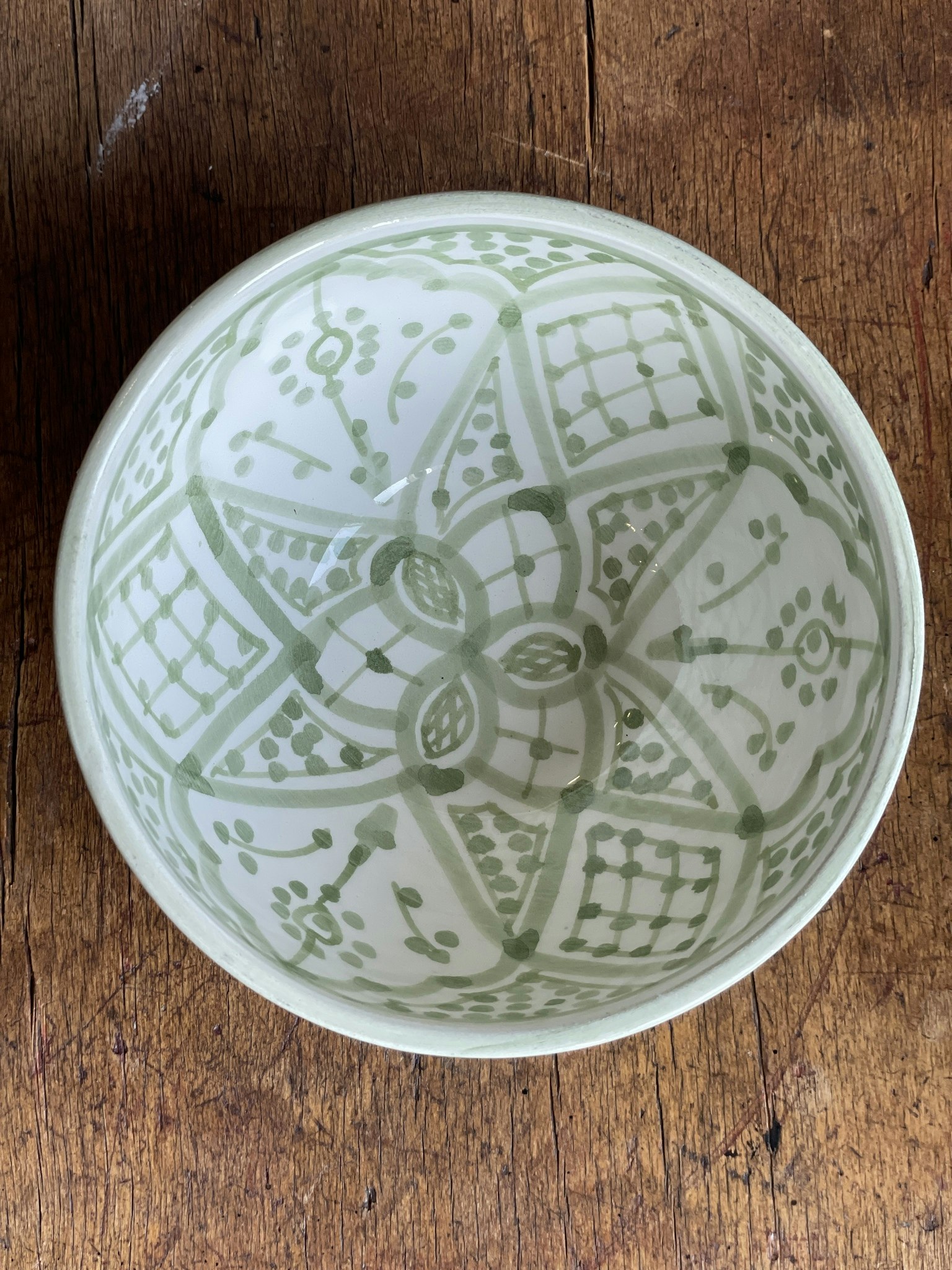 Moroccan ceramic bowl 18 cm light green