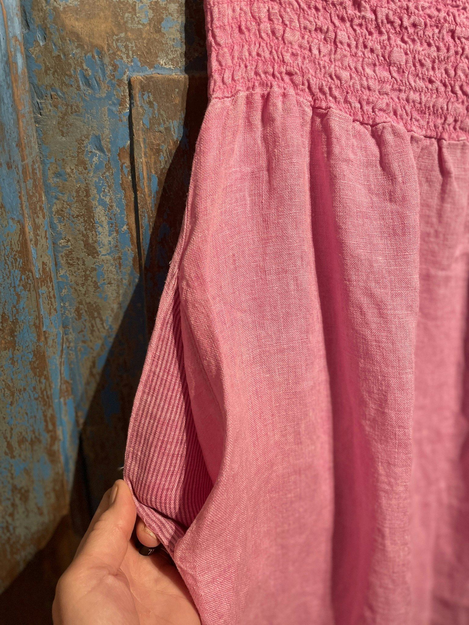 Golden Horizon Linen maxi Skirt bubble gum pink