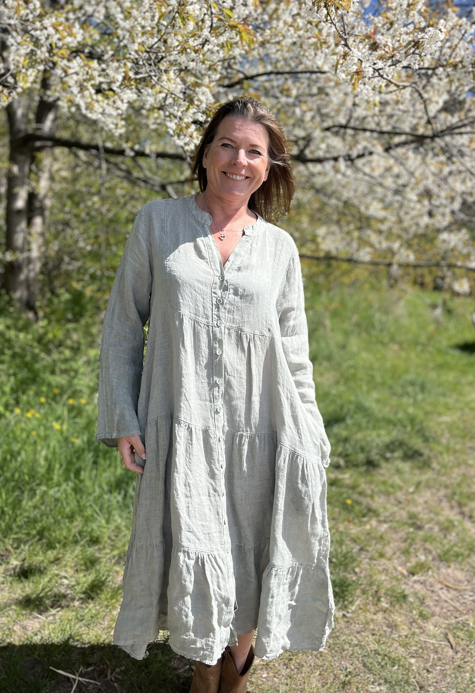 Maxiklänning free spirit med knappar grön