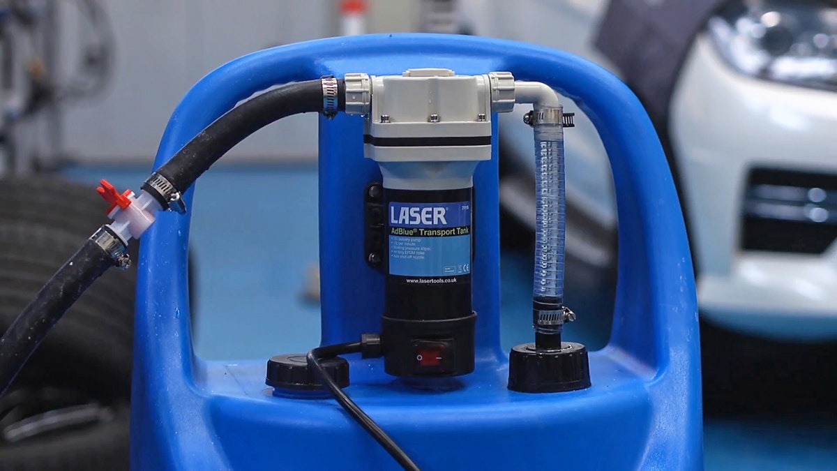 AdBlue® transportbehållare 75L 12V