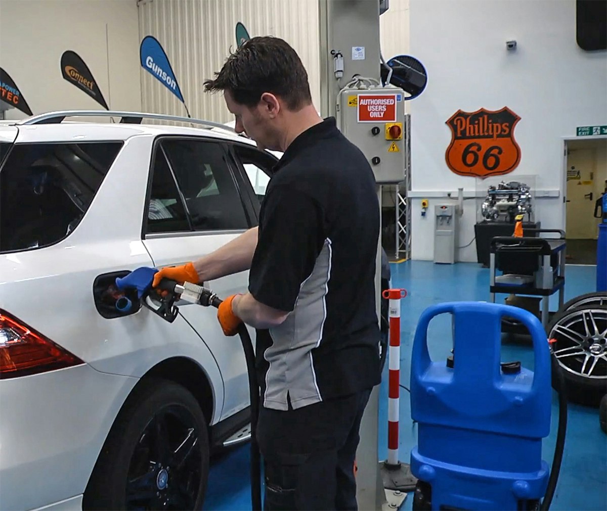 AdBlue® transportbehållare 75L 12V