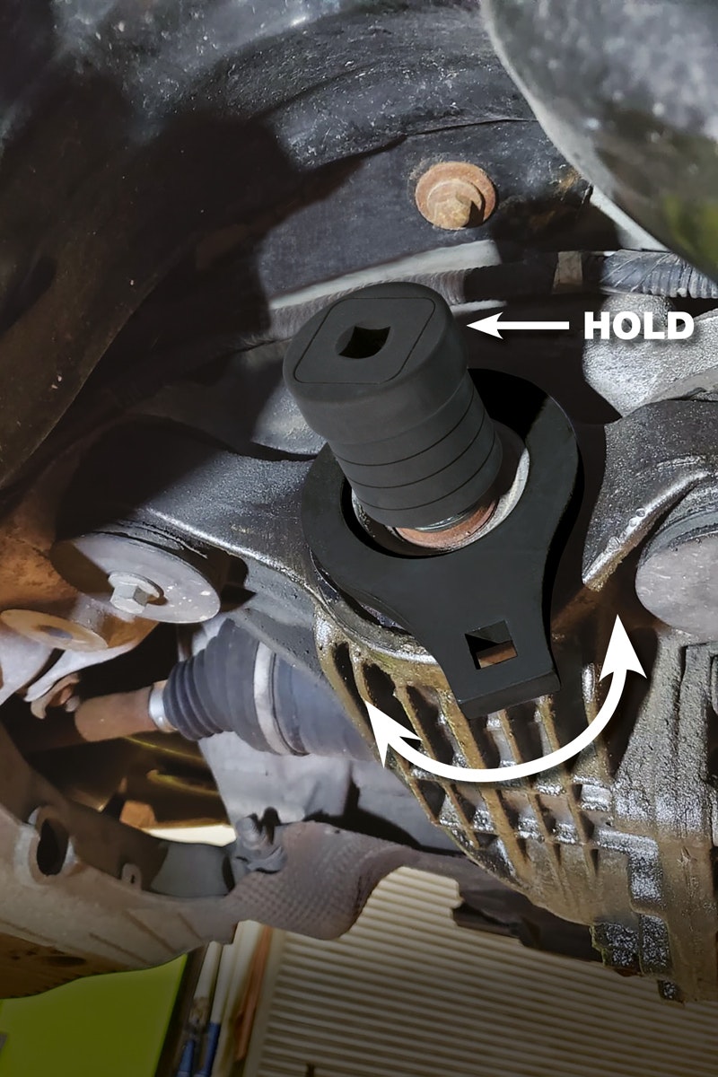 Differentialspindelfäste och skiftnyckelsats - för Land Rover
