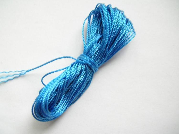 Pärltråd nylon blå