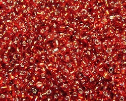 Glaspärlor - Seedbeads - silverlined Röd