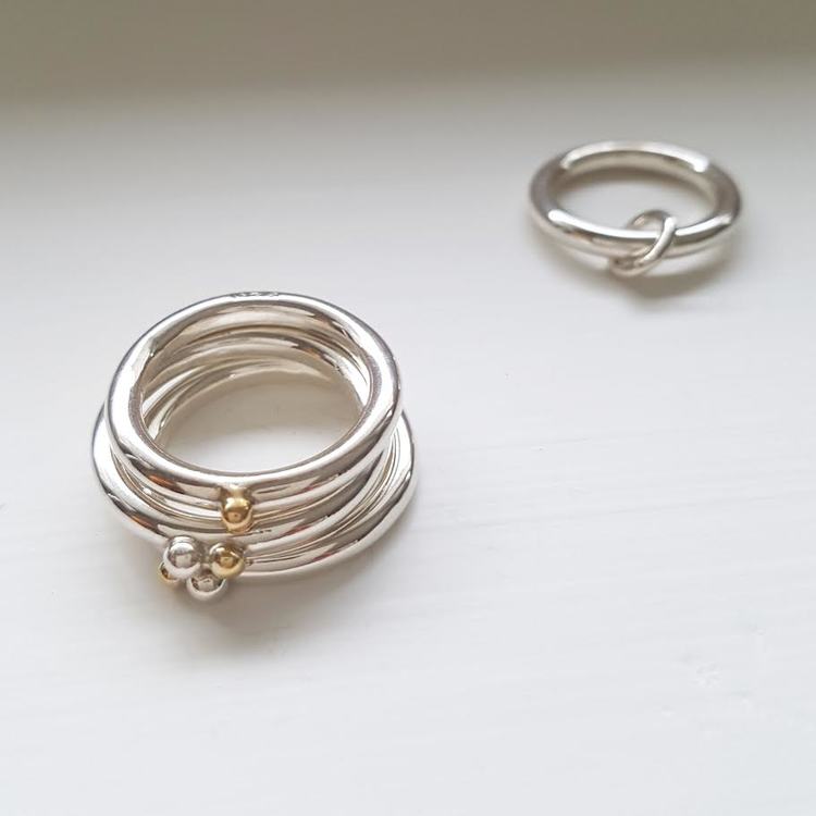 Ring "simple one"